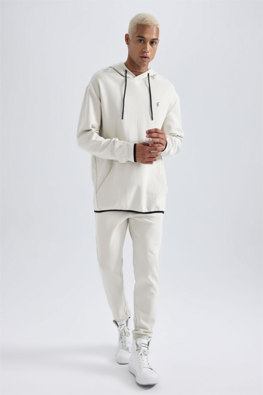 MAN Stone Standard Fit Sweatshirt