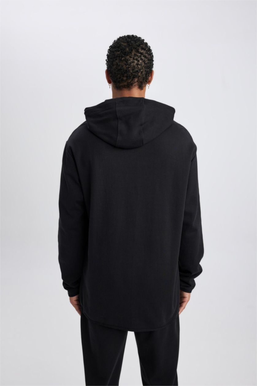 Man Black DeFactoFit Standard Fit Hooded Pocket Sweatshirt