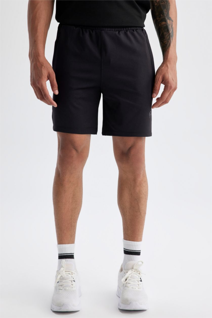 HOMME Noir Short Coupe slim raccourcie