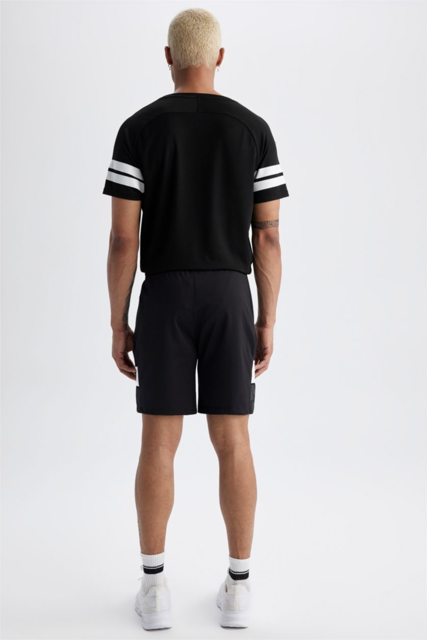 HOMME Noir Short Coupe slim raccourcie