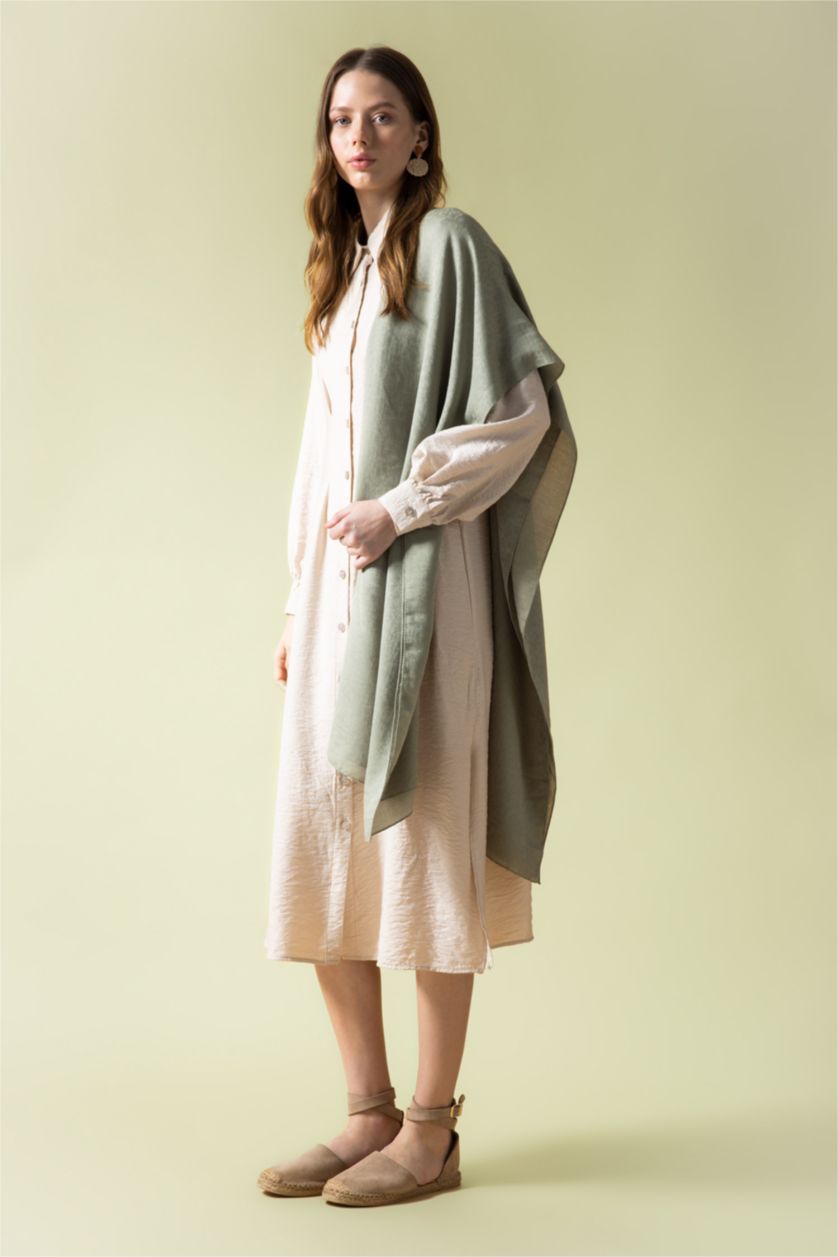 FEMME Beige Robe longue coupe classique à col chemise et fente