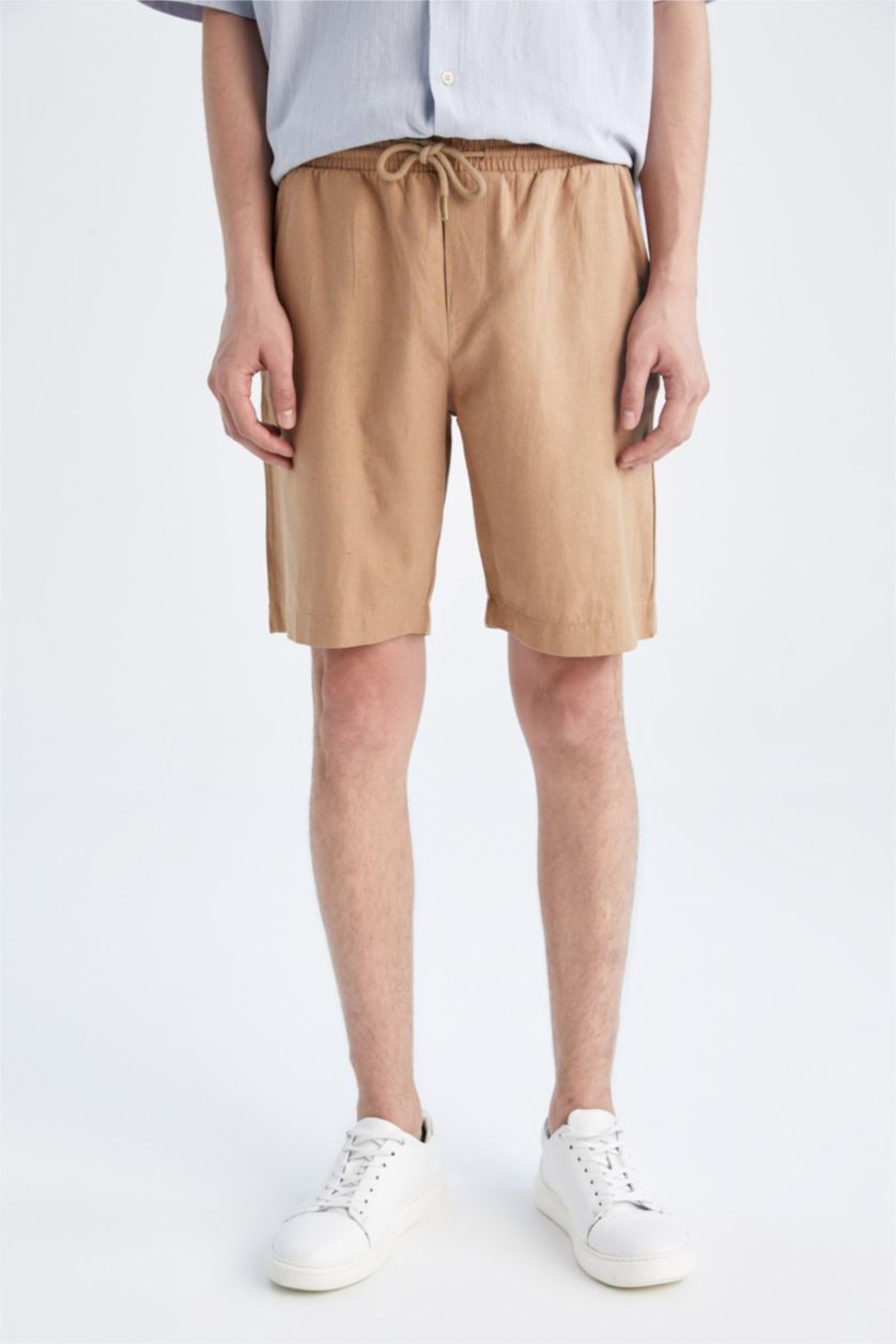 HOMME Beige Bermuda en lin mélangé coupe régulière
