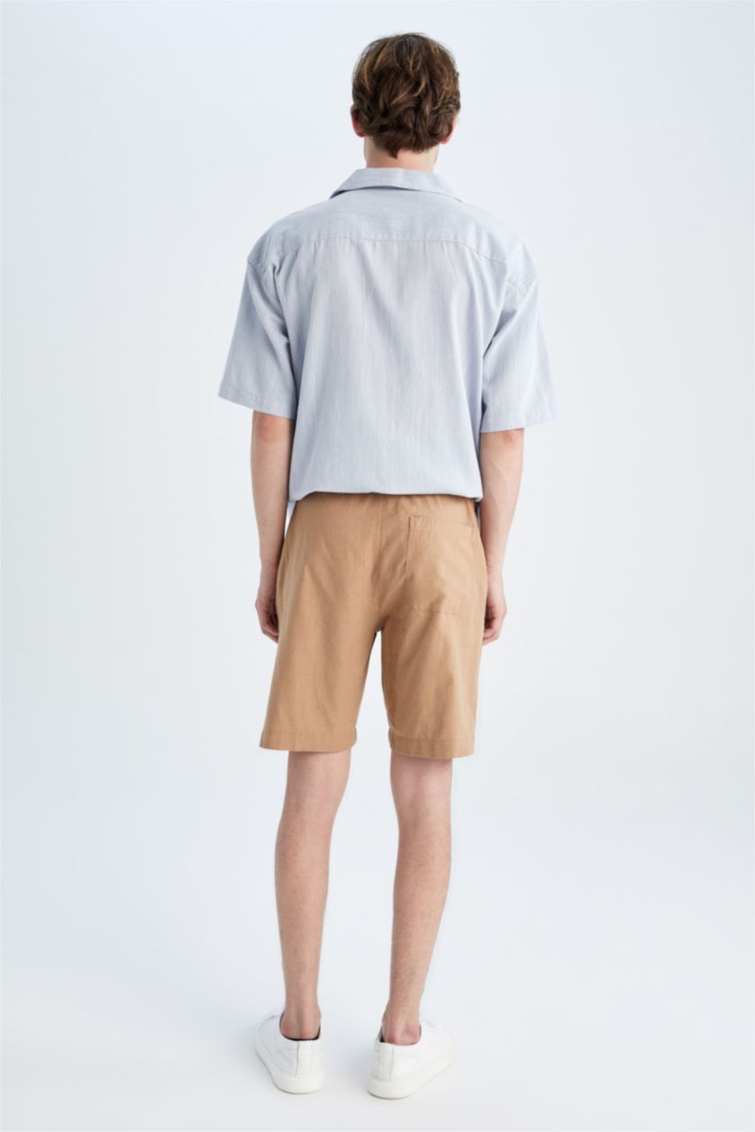 HOMME Beige Bermuda en lin mélangé coupe régulière