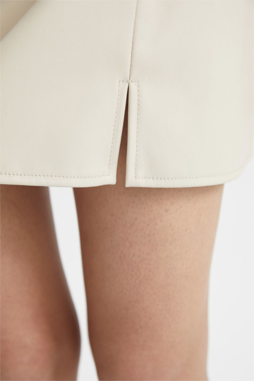 Woman Light Stone Faux Leather Mini Skirt