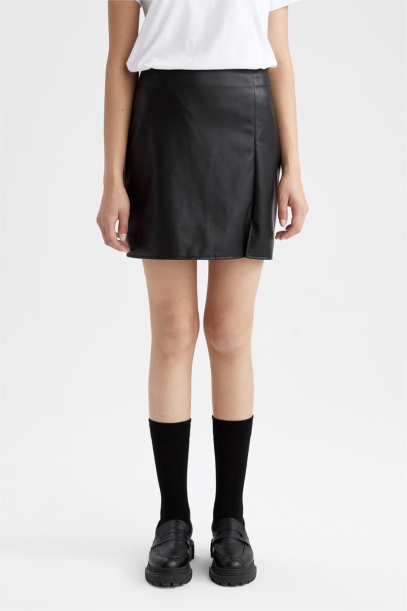 Woman Black Pencil Skirt Mini