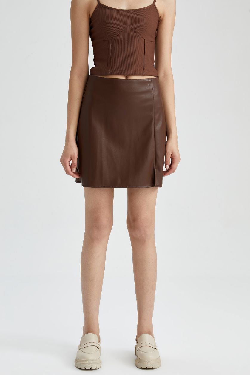 Woman Brown Faux Leather Mini Skirt