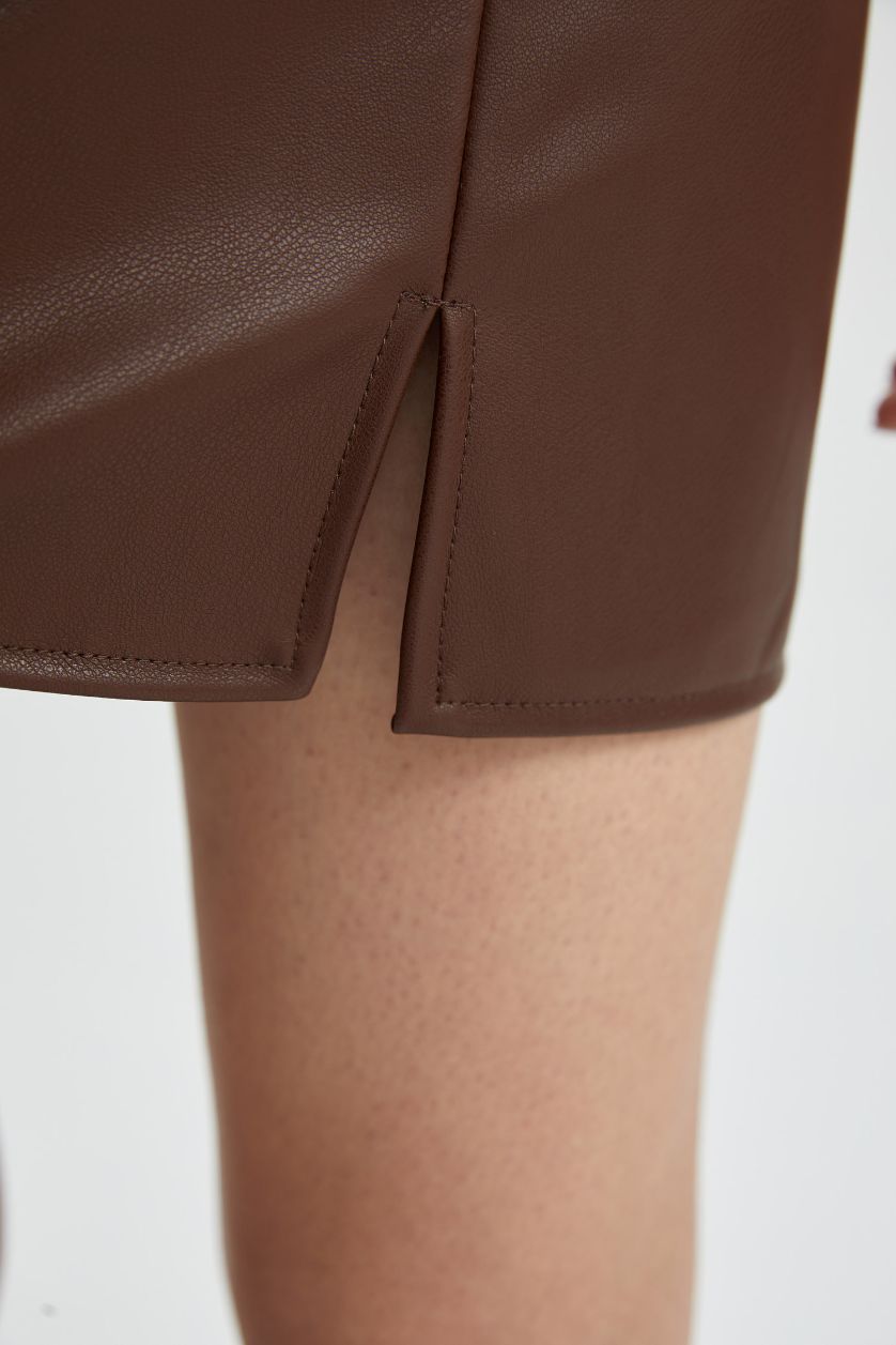 Woman Brown Faux Leather Mini Skirt