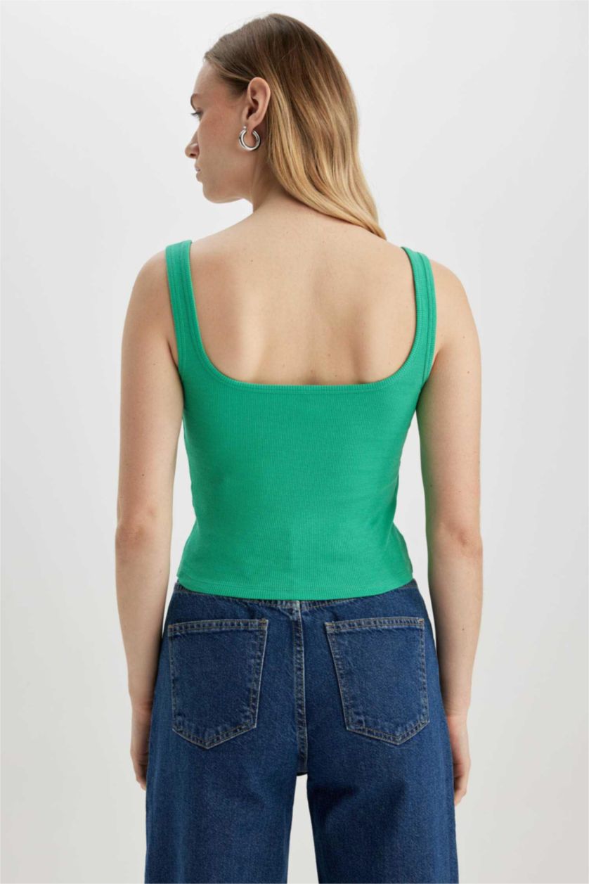 Woman Green Slim Fit Square Collar Corded Camisole Singlet