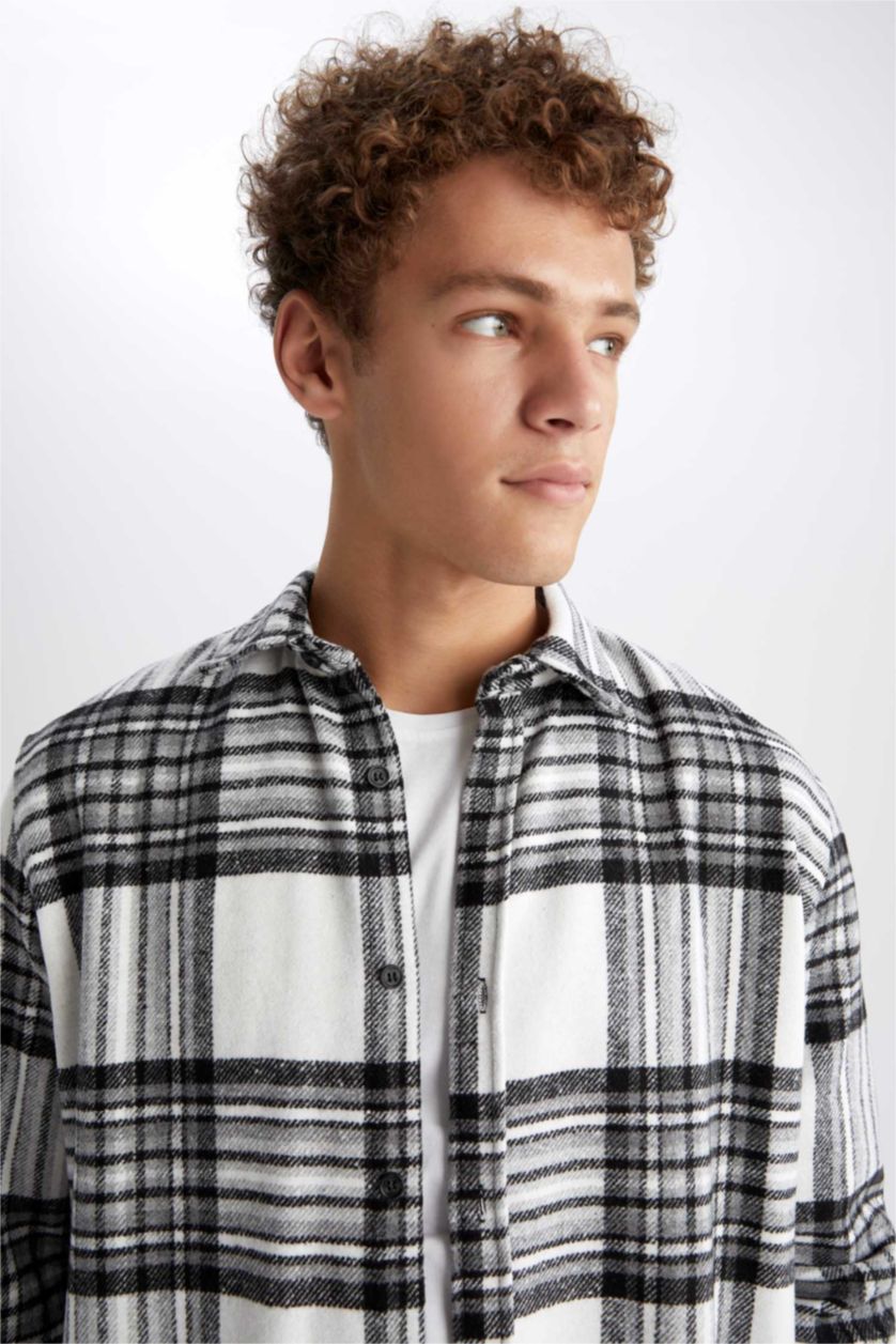 MAN Ecru Regular Fit Checkered Flannel Reversible Long Sleeve Shirt