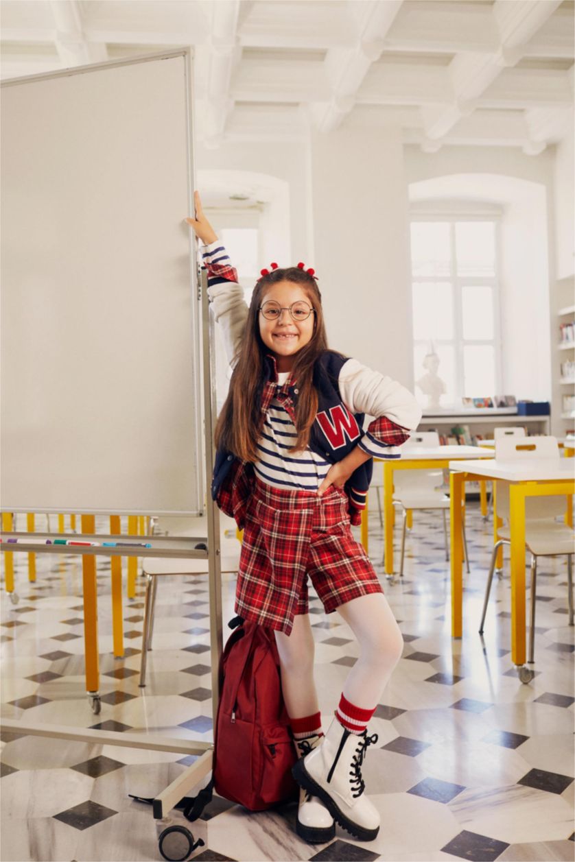 بنات أحمر طقم بناتي تنورة شورت و جوارب كاروهات