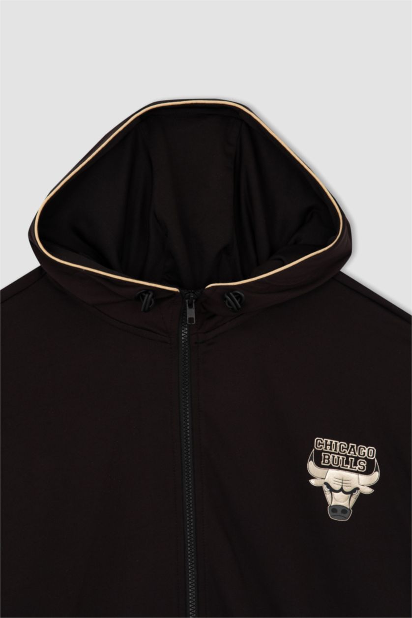 MAN Black Defacto Fit NBA Chicago Bulls Boxy Fit Cardigan