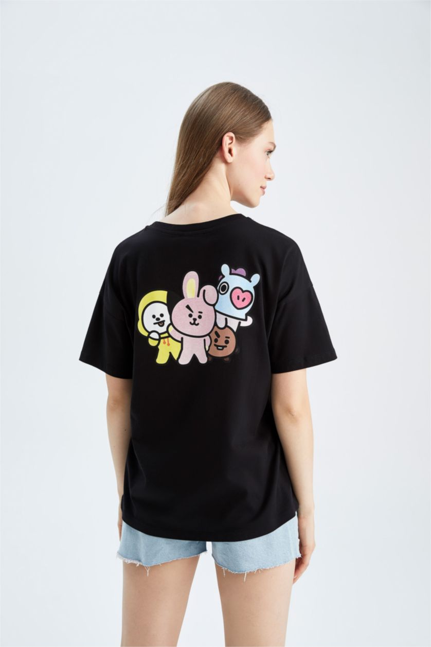 Kadın Siyah Coool BT21 Regular Fit Bisiklet Yaka Kısa Kollu %100 Pamuk Tişört