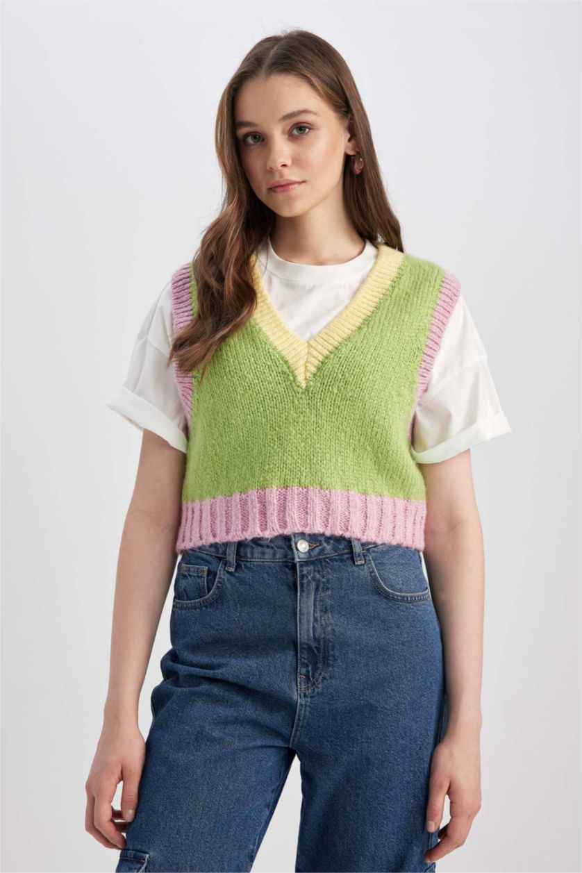 WOMAN Light Green Regular Fit V-Neck