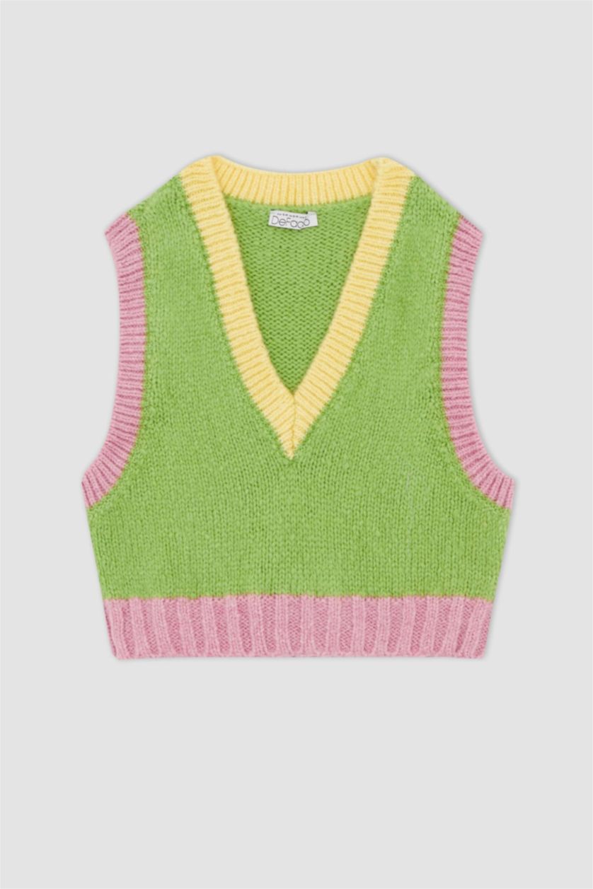 WOMAN Light Green Regular Fit V-Neck