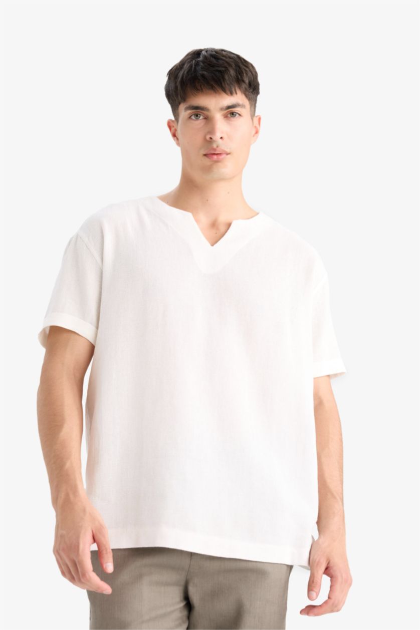 Man Ecru Regular Fit V-Neck Cotton Short Sleeve Shirt