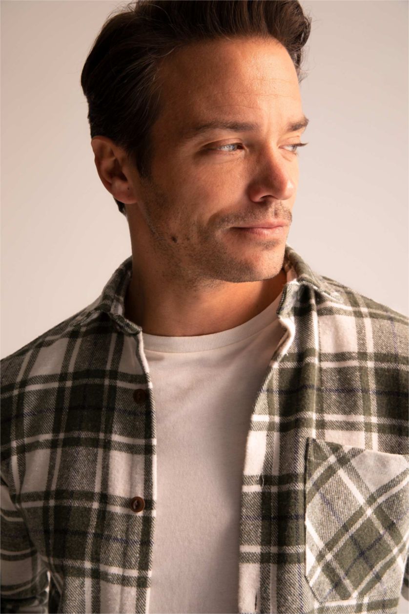 Мужчины Оливковый Рубашка с длинным рукавом стандартного кроя в клетку для мужчин