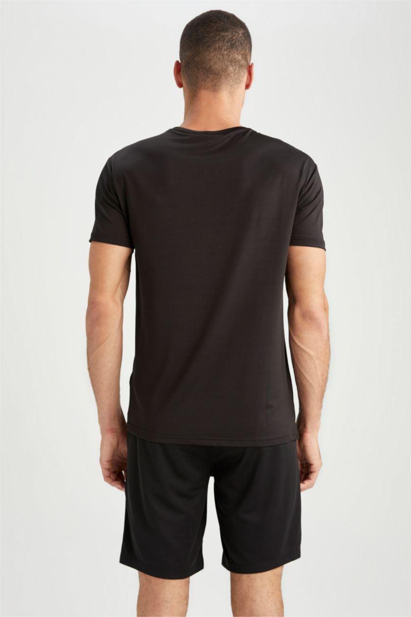 MAN Black Defacto Fit NBA Brooklyn Nets Licensed Regular Fit T-Shirt