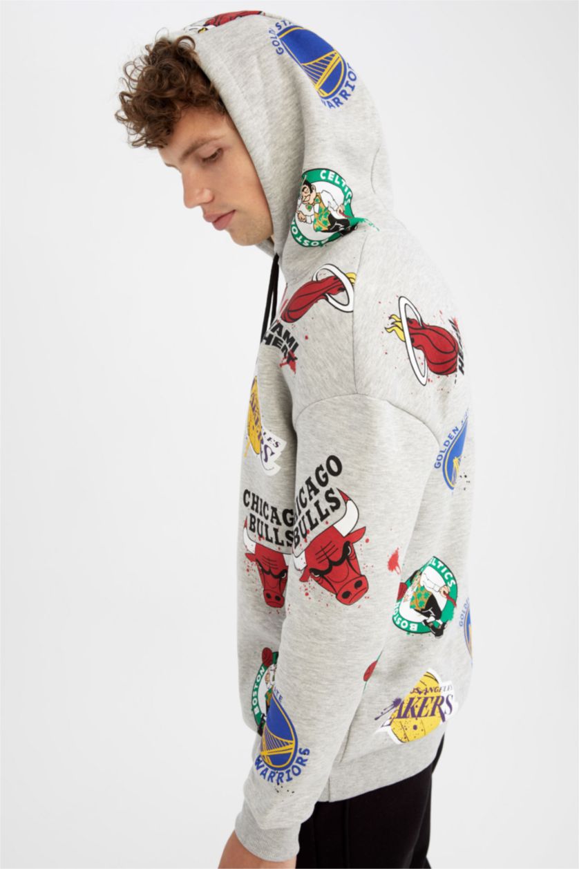 رجال ميلانج رمادي سويت شيرت قصة مريحة بغطاء للرأس NBA من