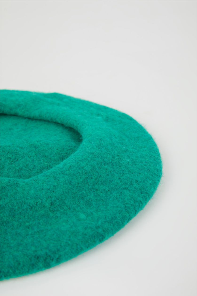 نساء أخضر قبعة جوخ