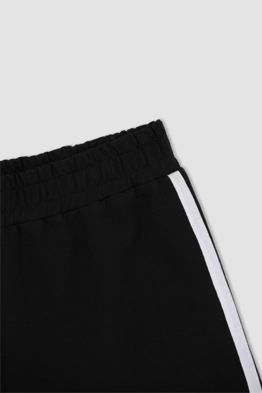 FEMME Noir Short Coupe Régulière Ourlet régulier