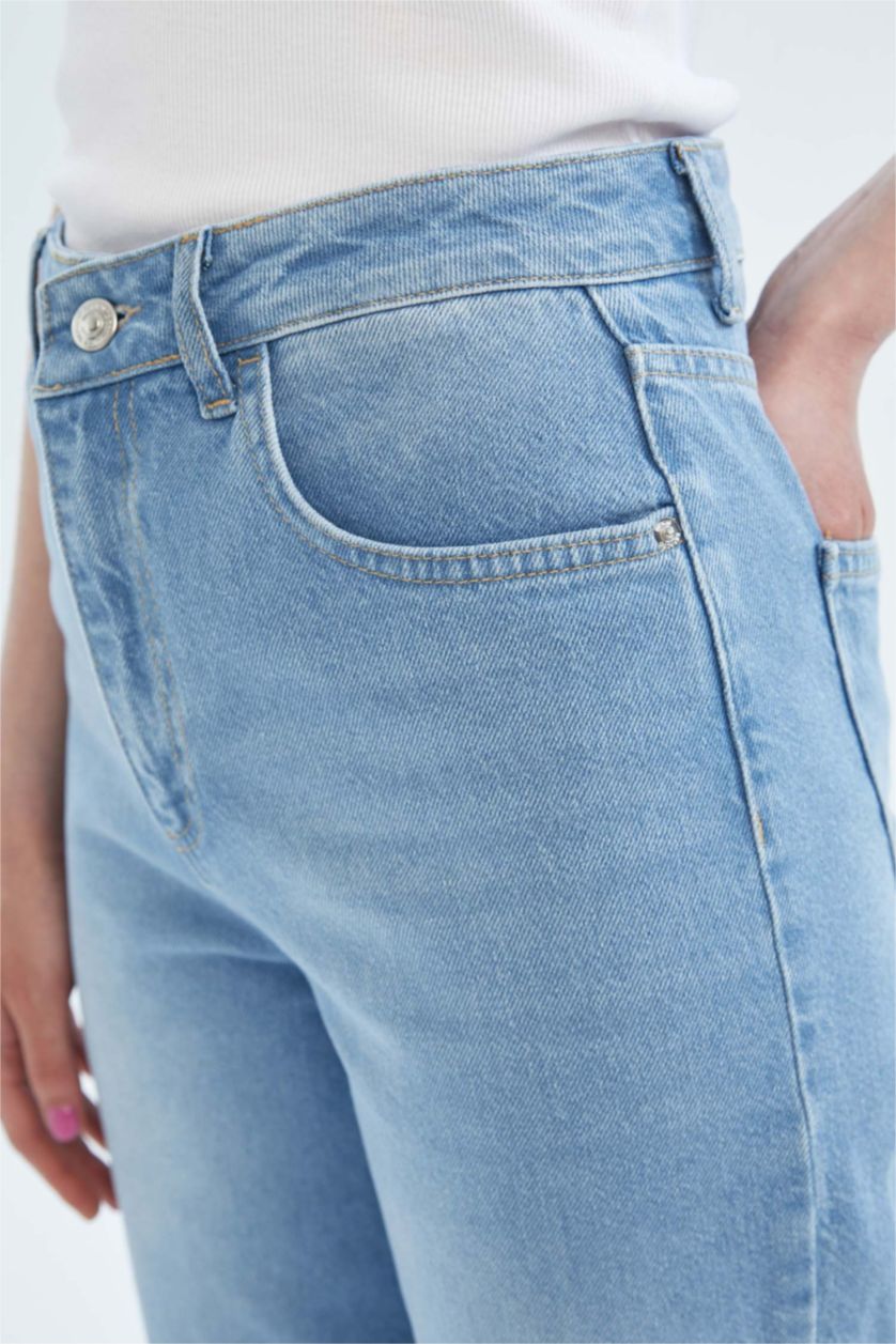 حريمي أزرق فاتح بنطلون جينز قطن بخصر عالي وساق واسع