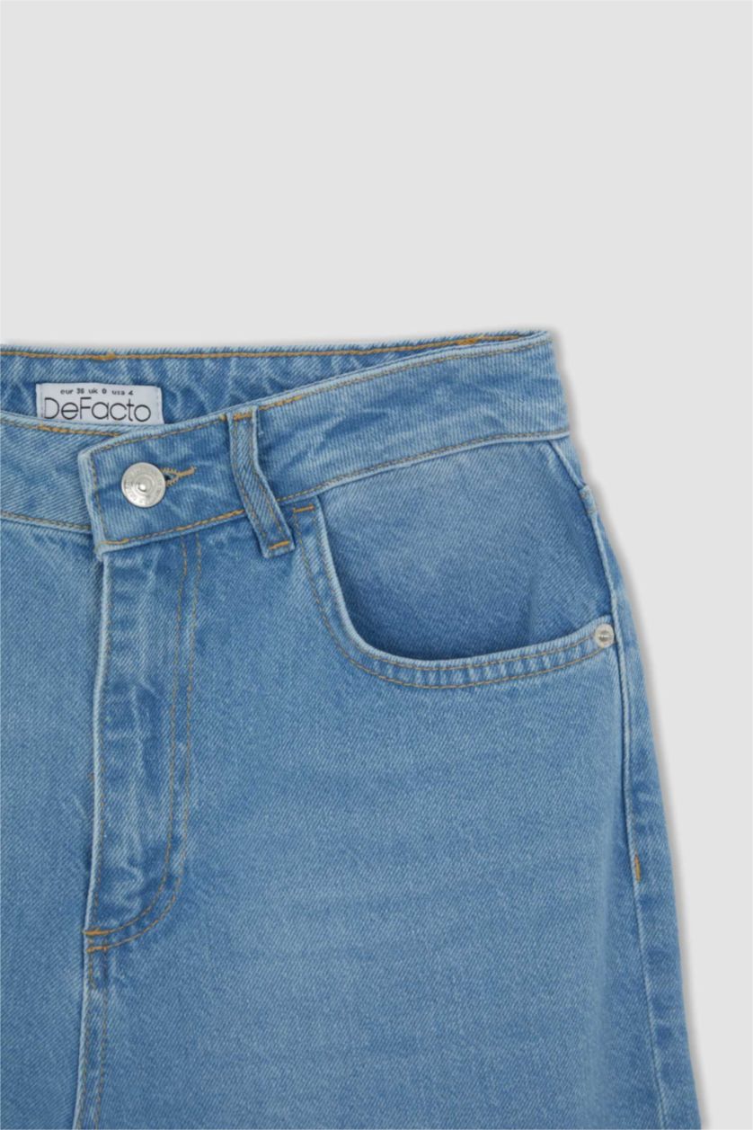 حريمي أزرق فاتح بنطلون جينز قطن بخصر عالي وساق واسع