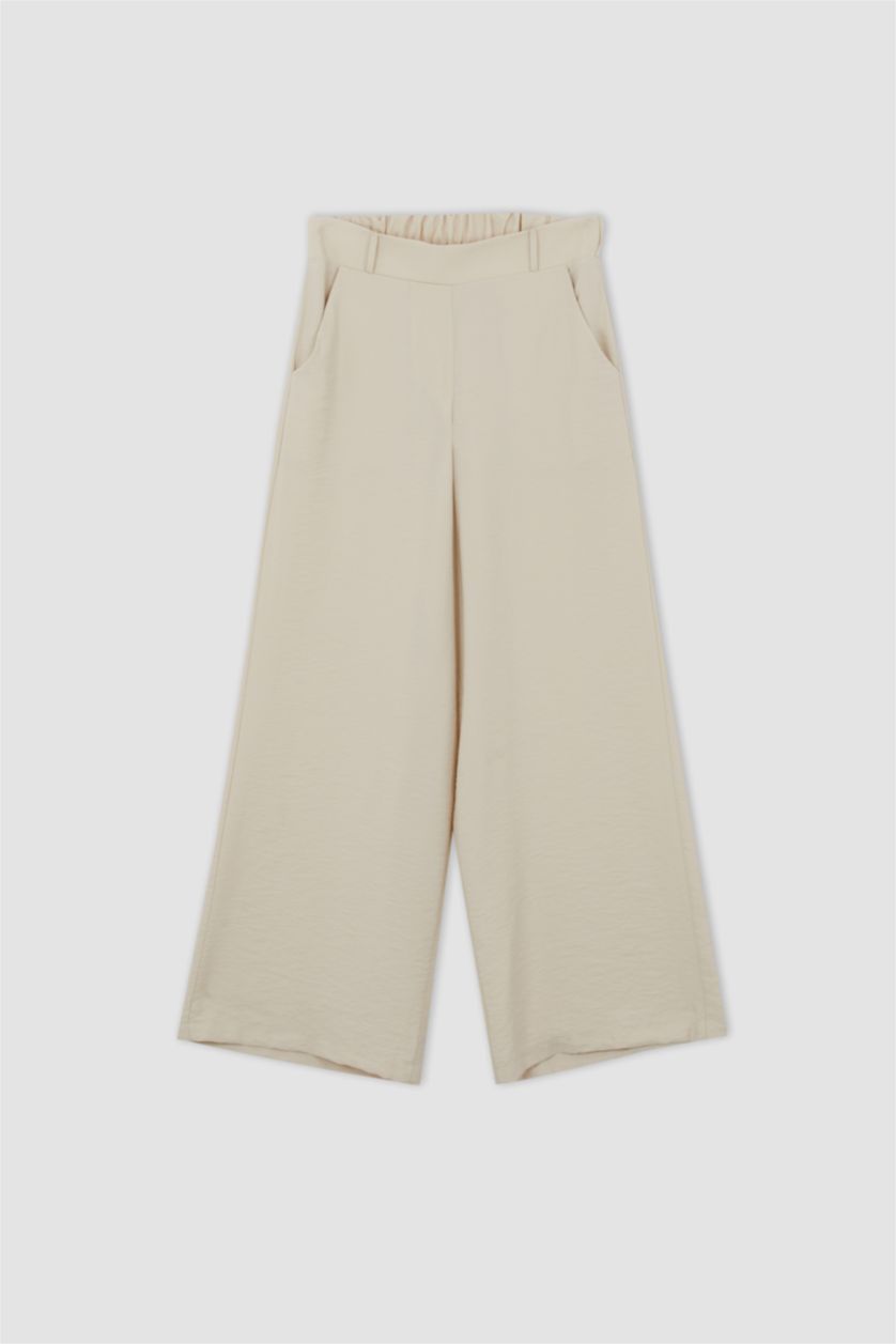 FEMME Beige Clair Pantalon large en viscose