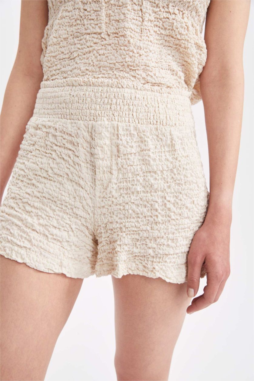 Kadın Ekru Bürümcük Şort