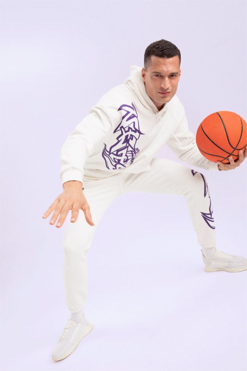 HOMME Écru Defacto Fit NBA Brooklyn Nets Sweat-shirt surdimensionné sous licence