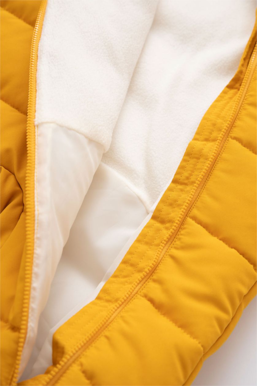 Erkek Bebek Koyu Sarı Erkek Bebek Su İtici Kapüşonlu Astronot Tulum Mont