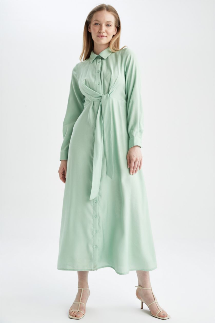 FEMME Bleu Robe longue coupe classique à col chemise et ceinture