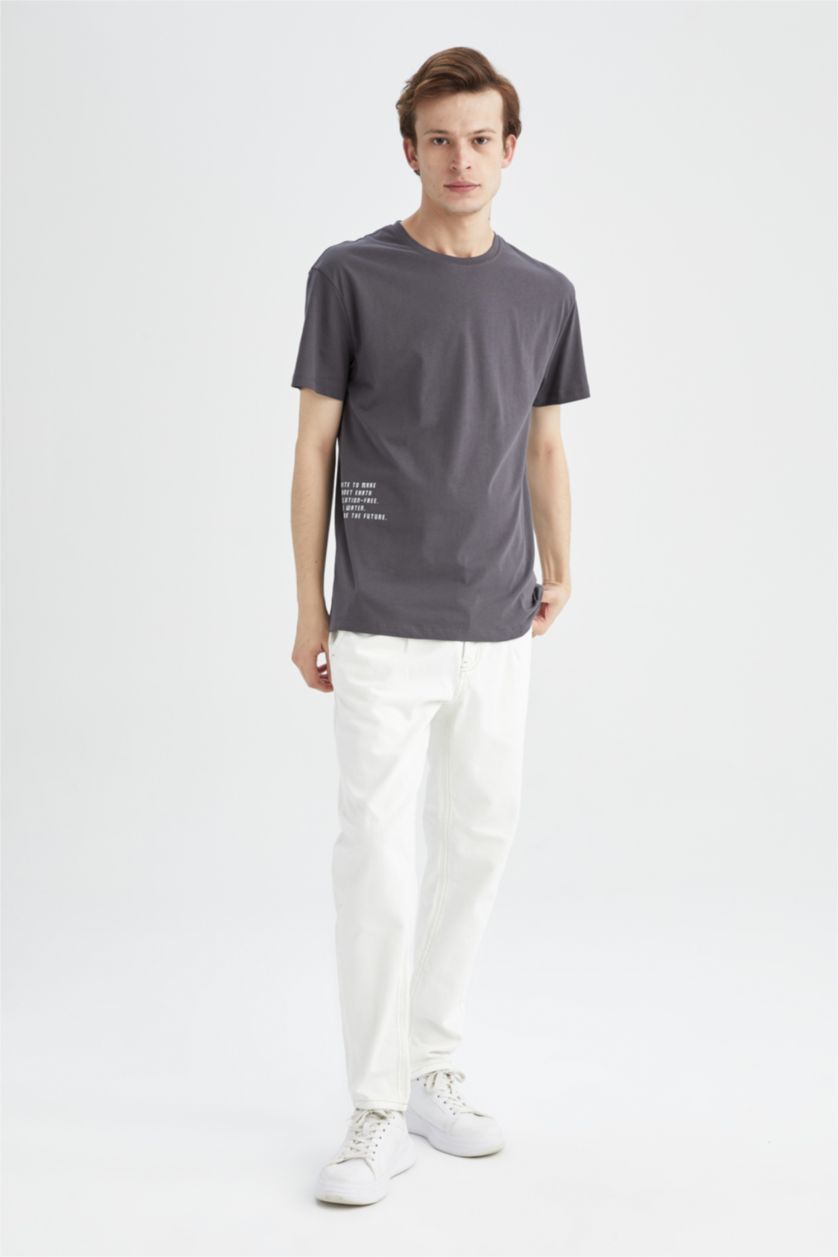 Erkek Koyu Antrasit Regular Fıt Kısa Kollu Tişört