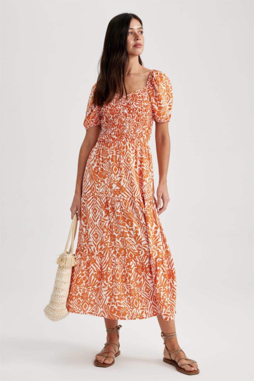 FEMME Écru Robes Col Carré