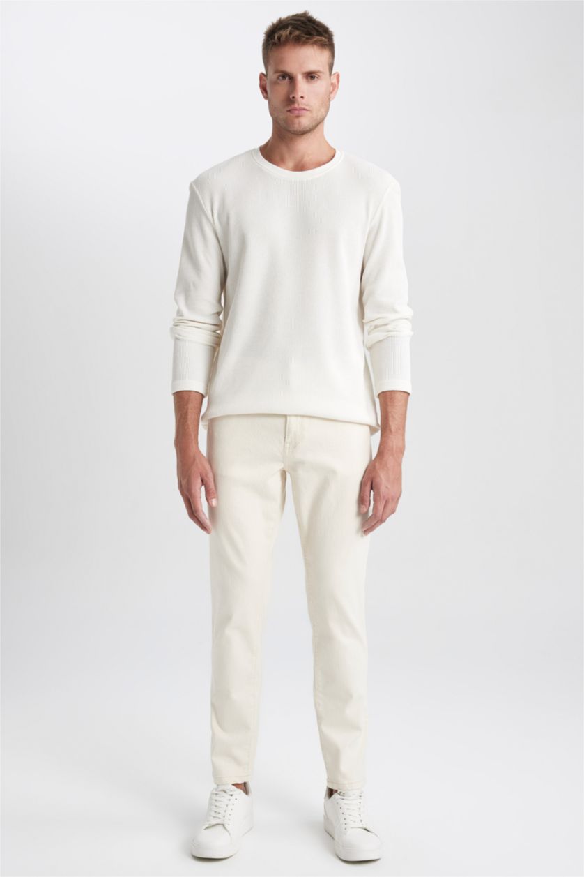 MAN White Slim Fit Crew Neck Long Sleeve Body