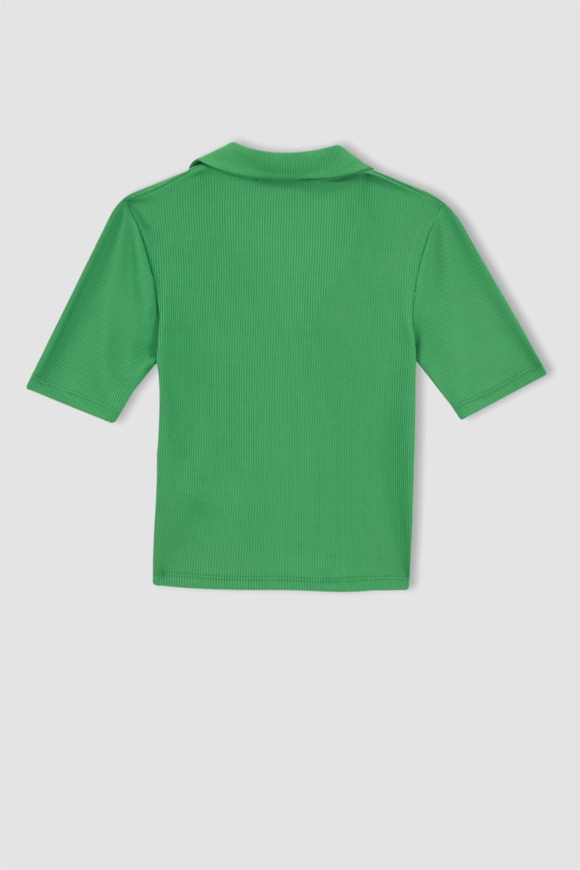 FEMME Vert T-shirt à manches courtes Coupe slim raccourcie