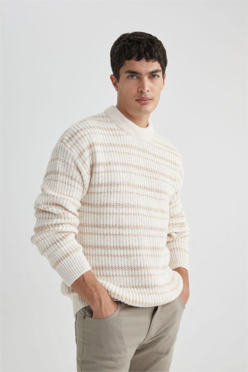رجال بيج فاتح Oversize Fit Knitwear Pullover