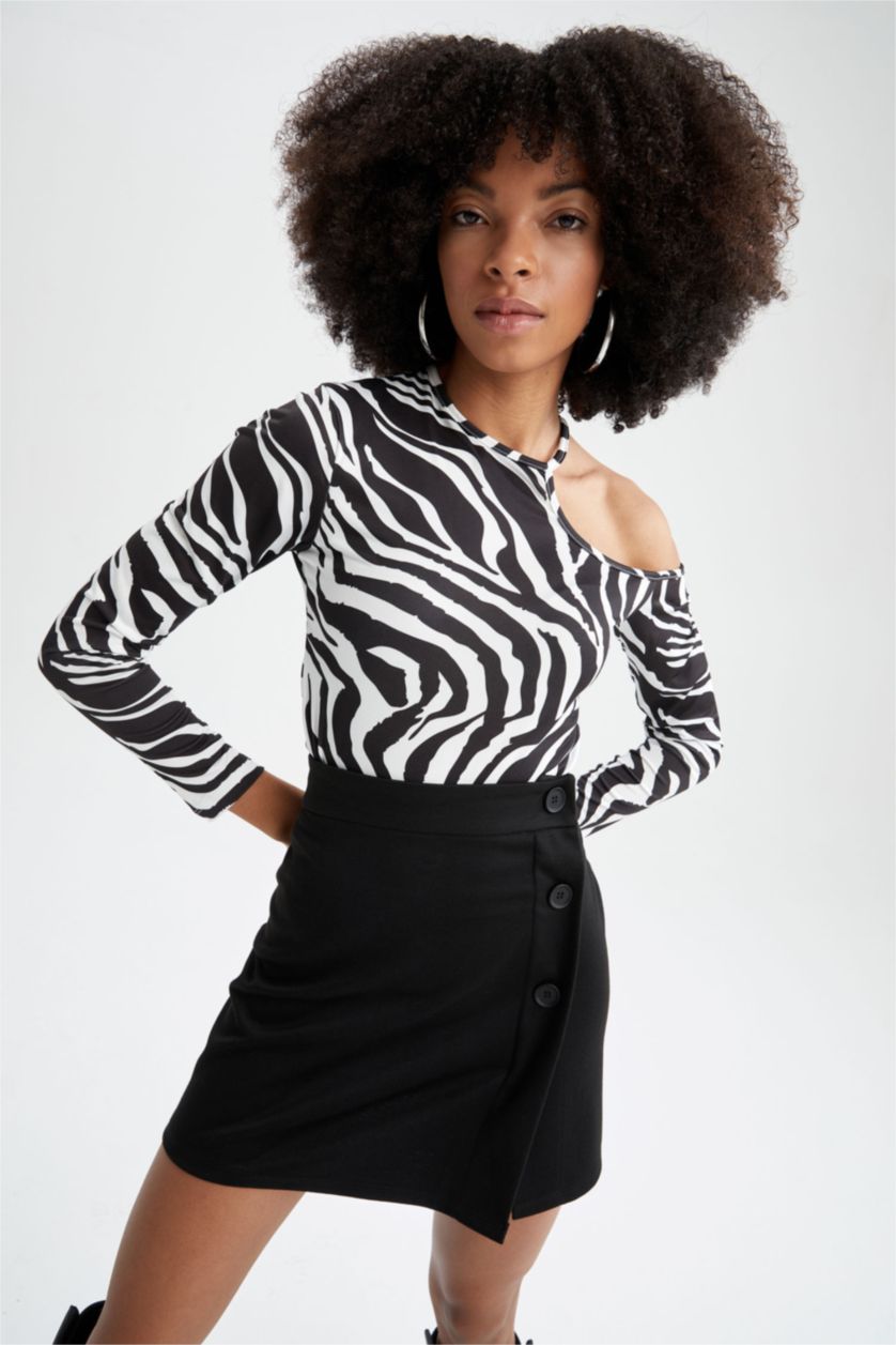 FEMME Noir Chemisier à manches longues et épaules dénudées coupe slim