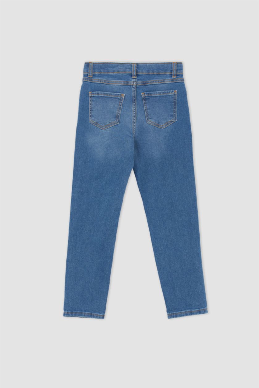 أولاد أزرق بنطلون جينز ولادي قصة عادية