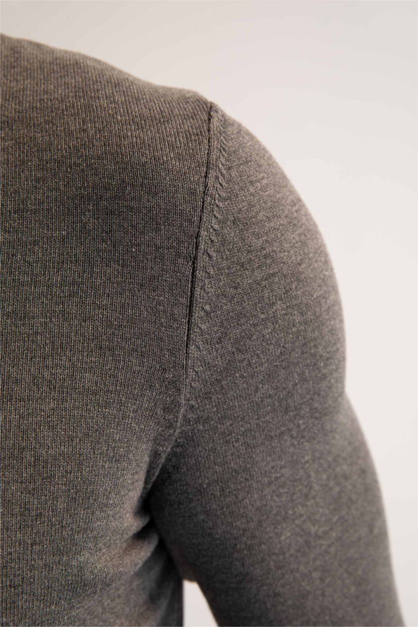 MAN Anthracite Regular Fit Pullover