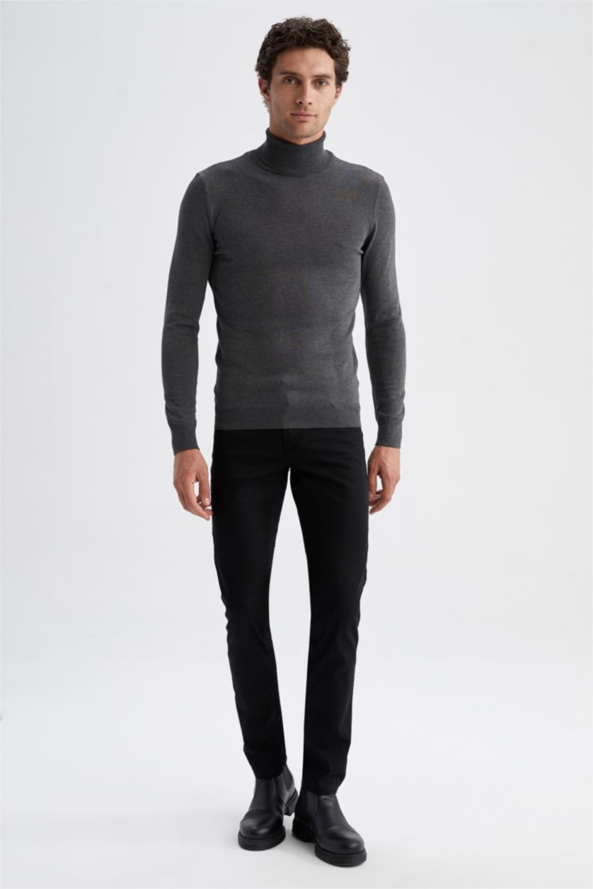 MAN Anthracite Regular Fit Pullover