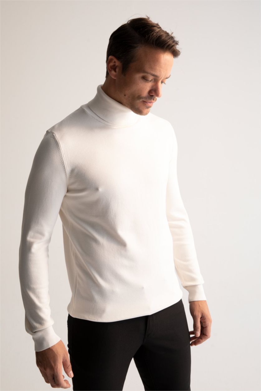 HOMME Écru Pull en tricot à col roulé premium à coupe régulière