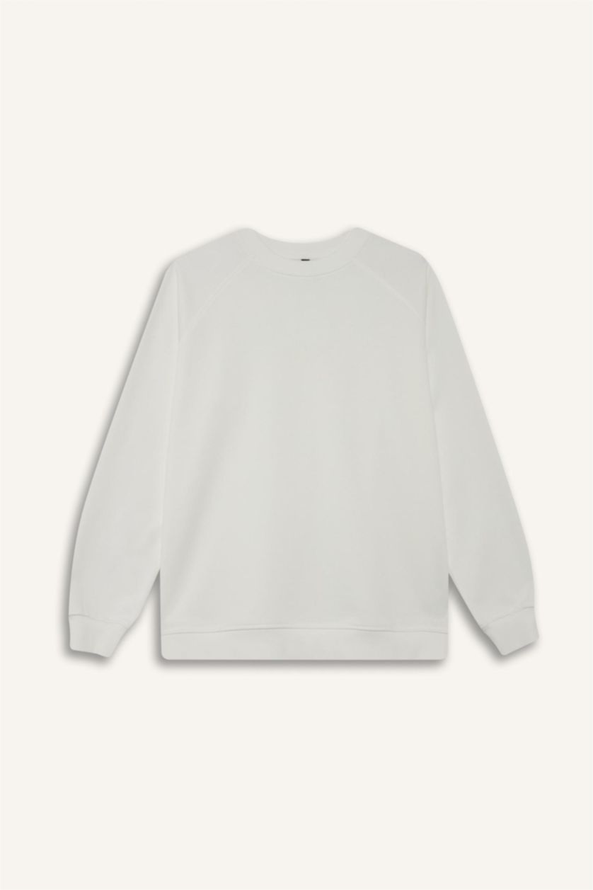 Woman Ecru Oversize Fit Basic Sweatshirt