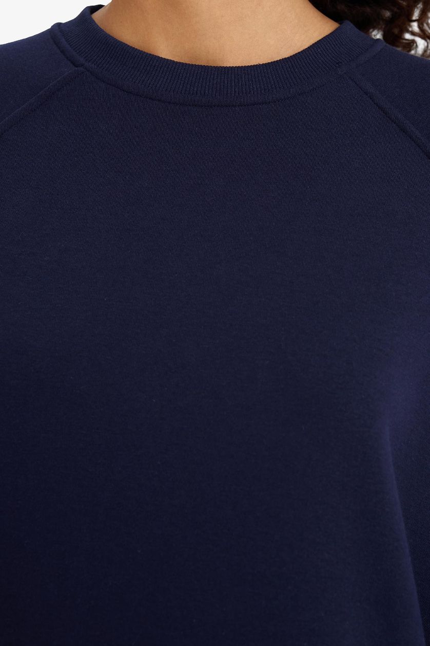 WOMAN NAVY Oversize Fit Crew Neck Basic Thick Sweatshirt
