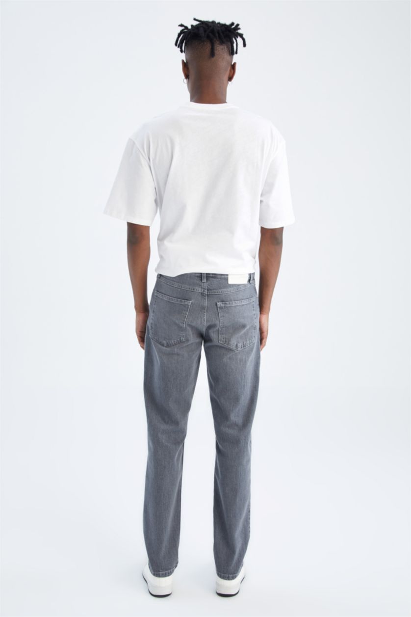 رجالي رمادي فاتح بنطلون جينز قصة عادية بخصر عادي بساق مستقيم