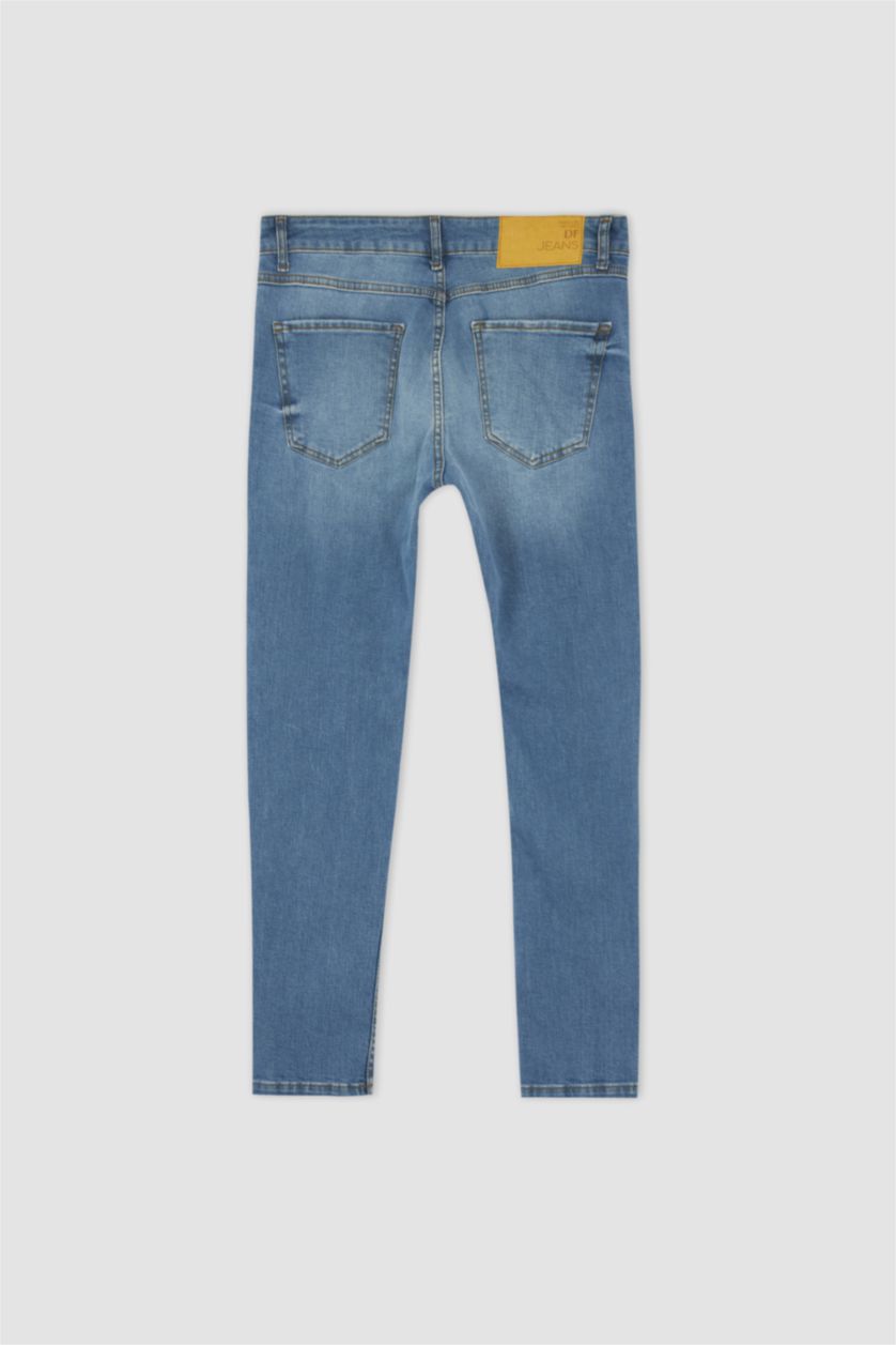 MAN Light Green Slim Comfort Fit Distressed Jeans