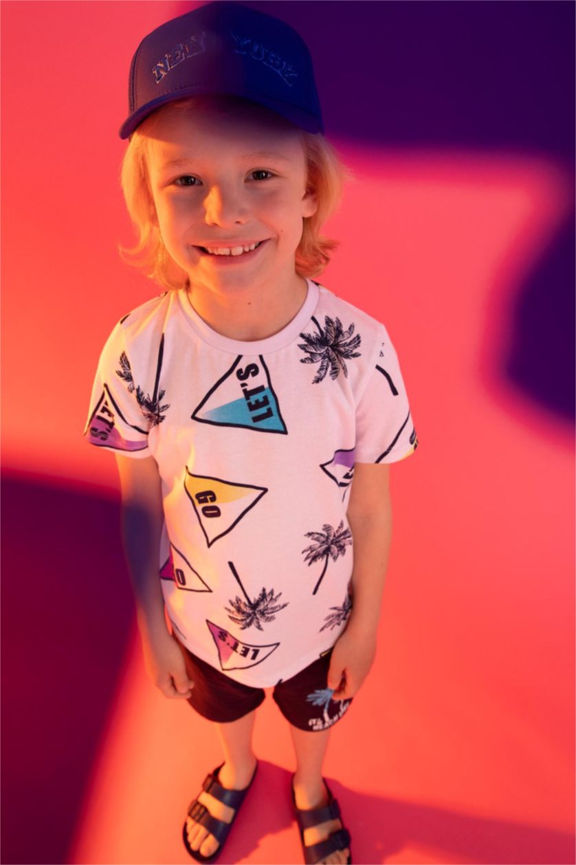 BOYS & TEENS White Boy Regular Fit Short Sleeve Geometric Palm Print T-Shirt
