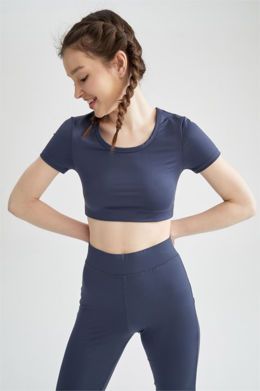 WOMAN NAVY Defacto Fit Crew Neck Short Sleeve Crop Sport T-Shirt