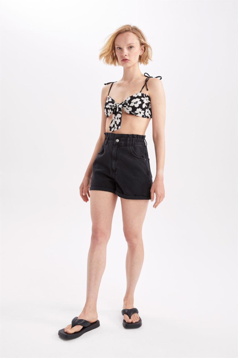 Woman Black Floral Strap Linen Blend Front Tie Bralette Blouse