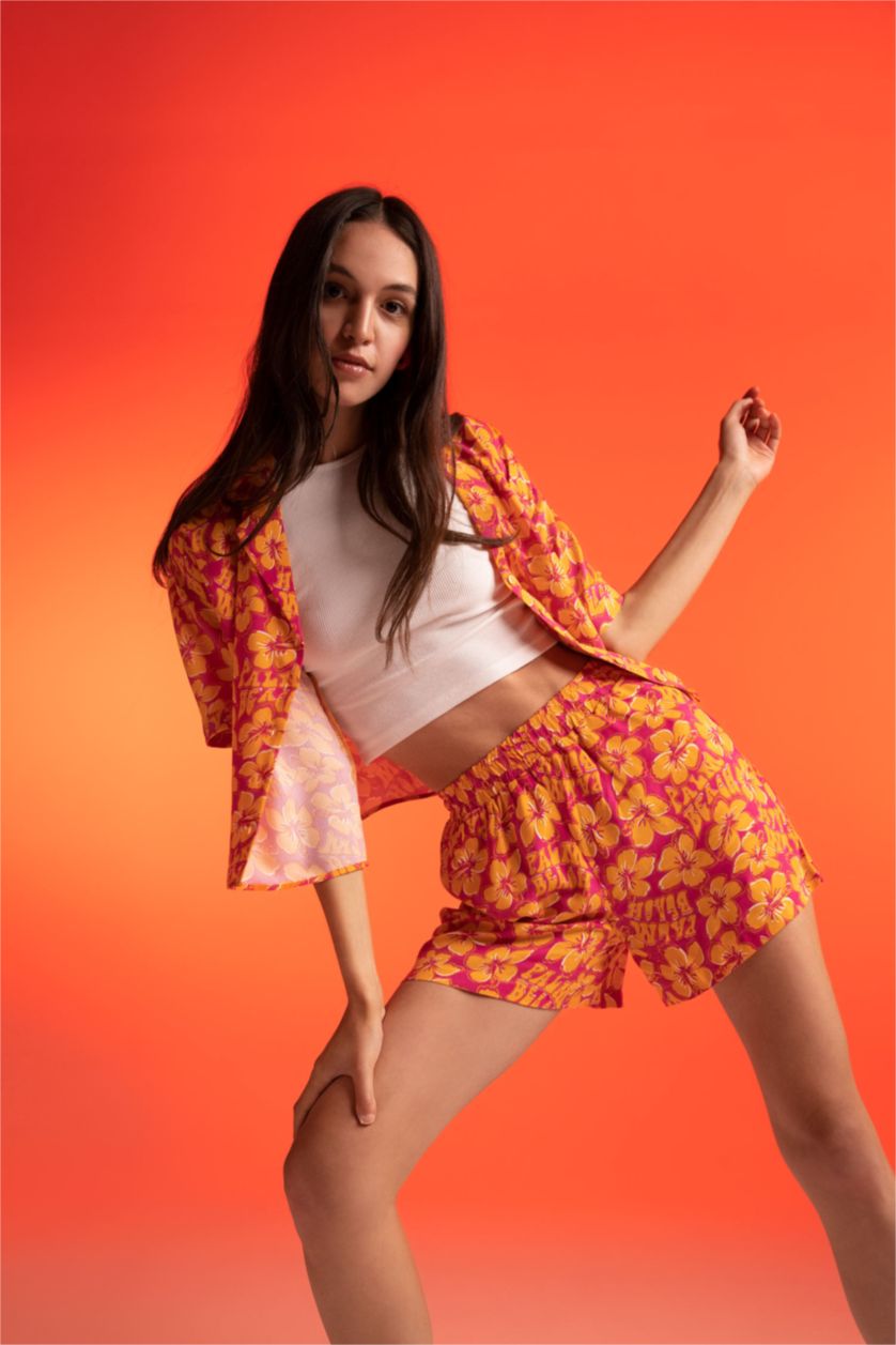 FEMME Orange Short Coupe décontractée Taille Normale