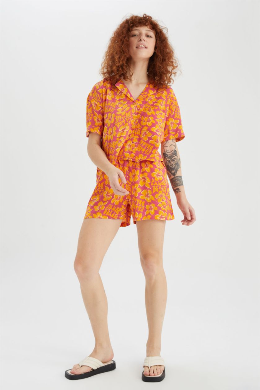 FEMME Orange Short Coupe décontractée Taille Normale
